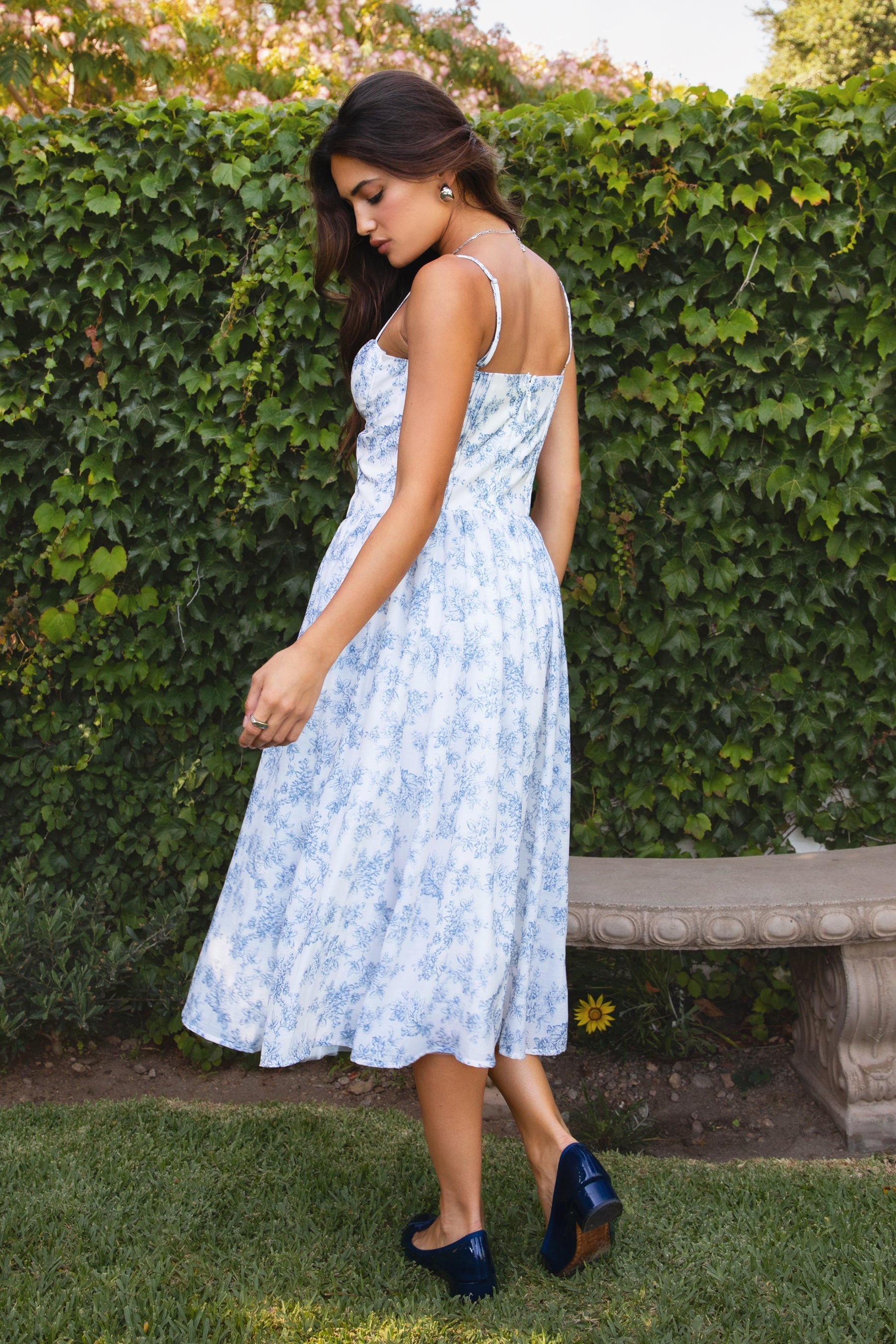 MERRIAM Chiffon Floral Print Midi Dress