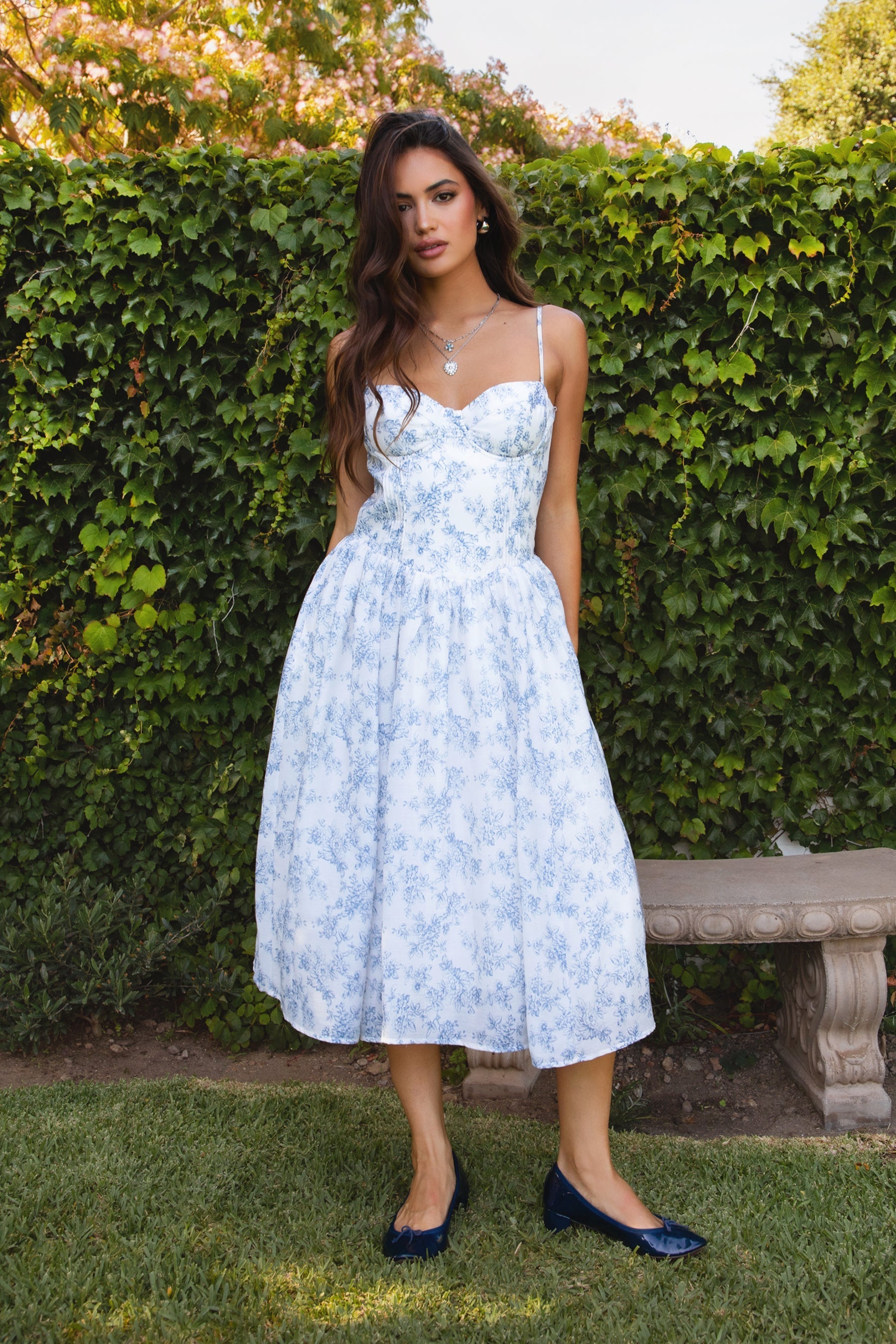 MERRIAM Chiffon Floral Print Midi Dress