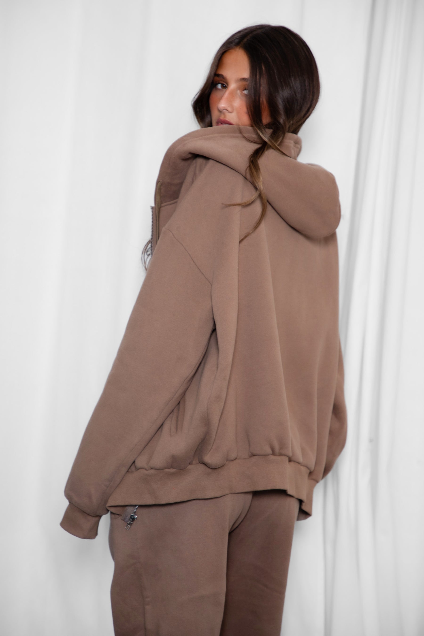 UNIVERSITY Plush Fleece Oversized Zip Up Hoodie