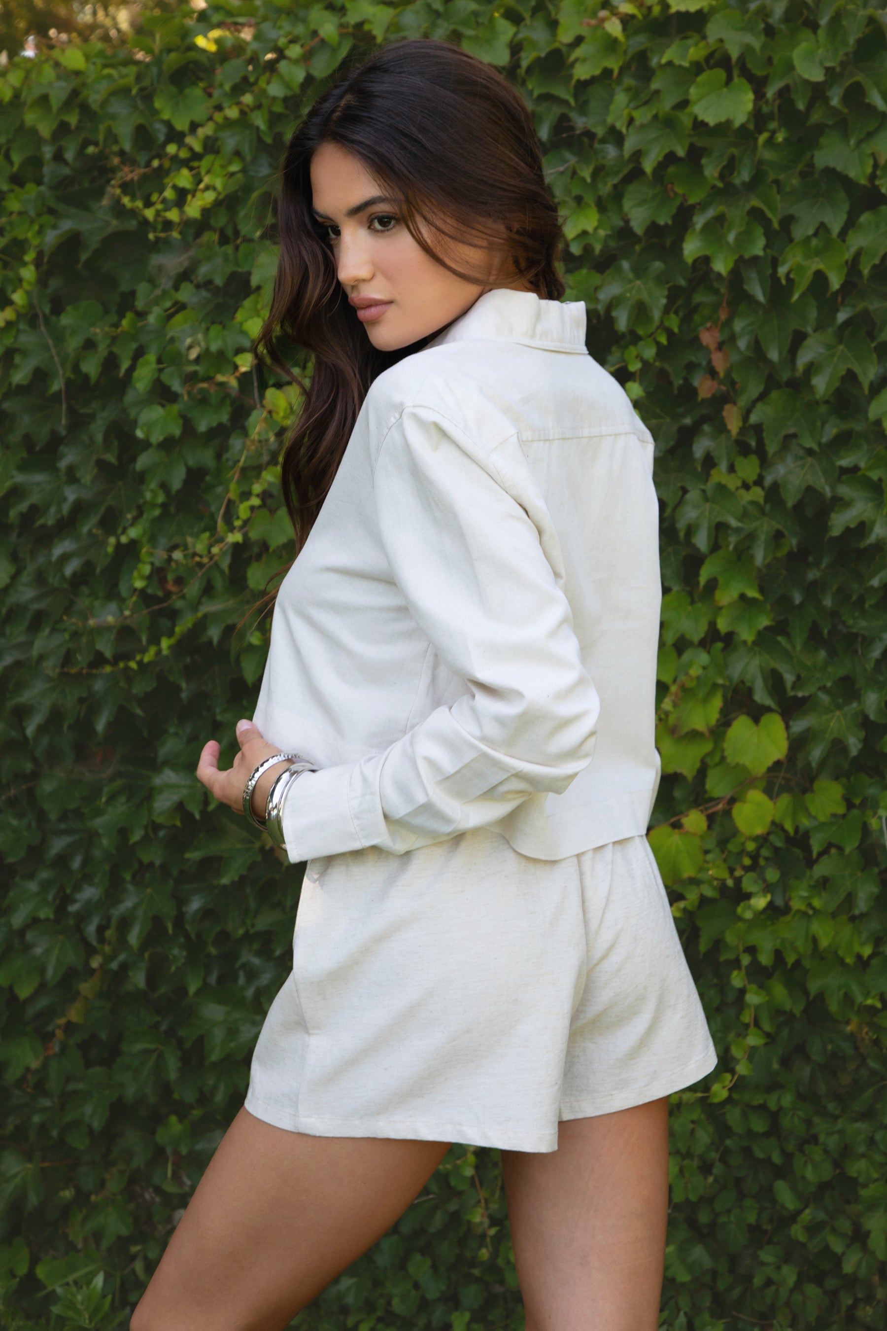 RICHI Classic Cropped Linen Blend Shirt