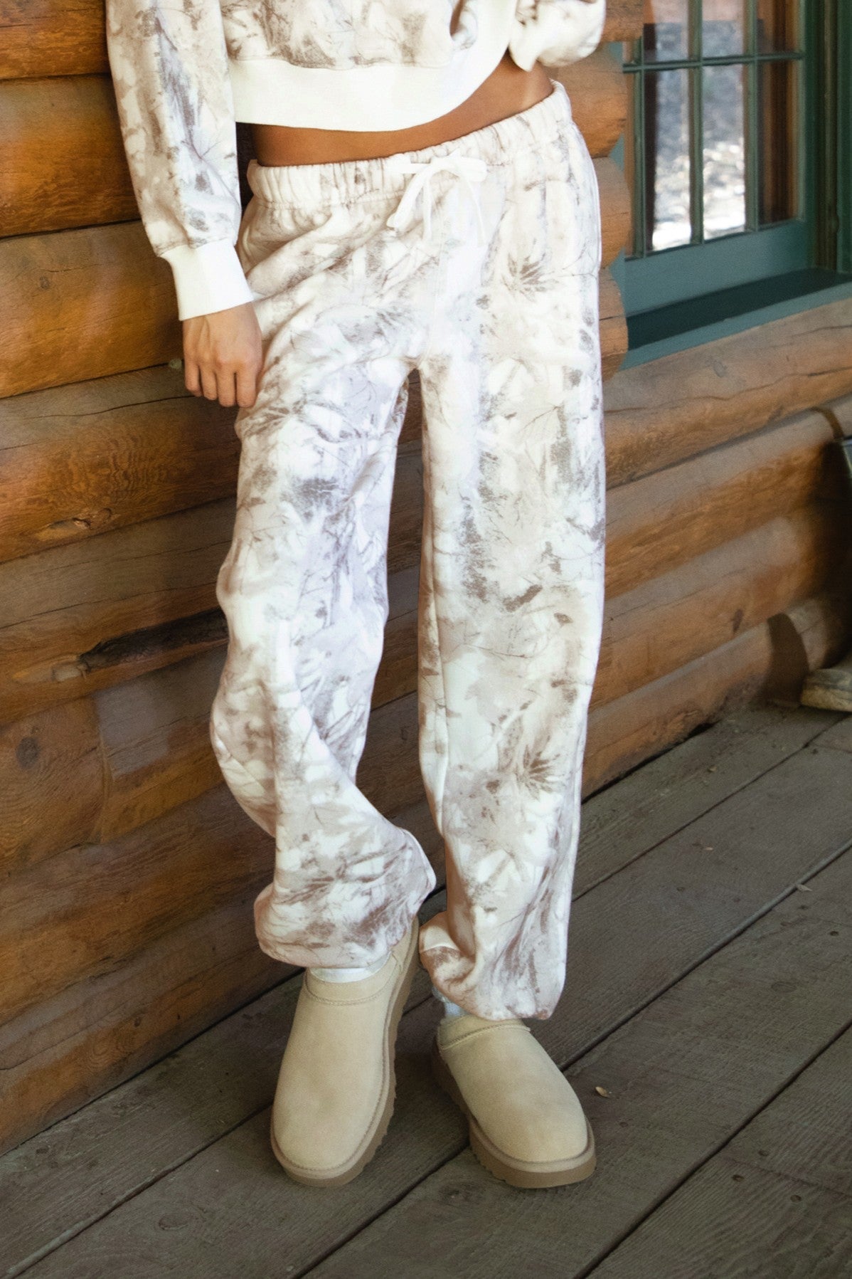 AVERY Light Camo Cloud Fleece Lounge Sweatpants