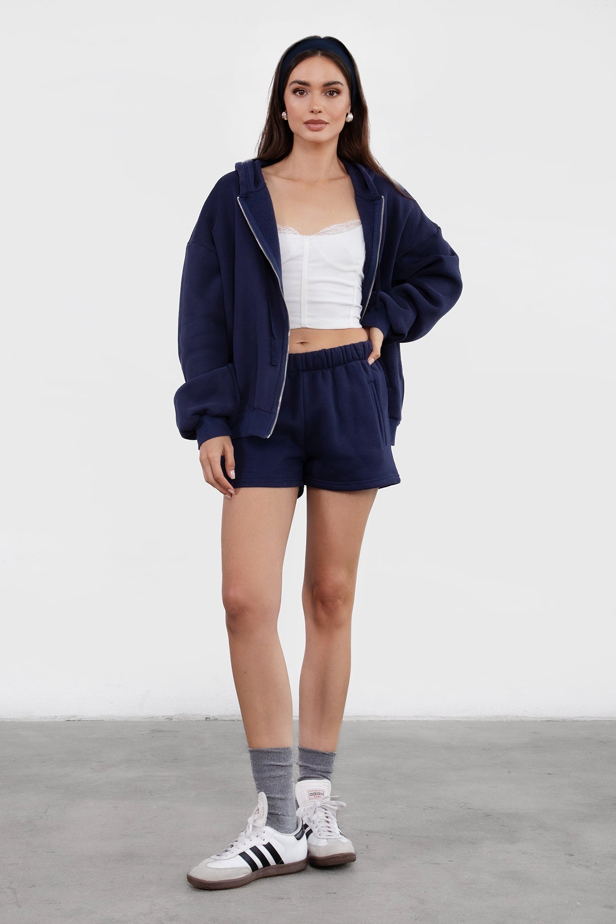 UNIVERSITY Plush Fleece Oversized Zip Up Hoodie