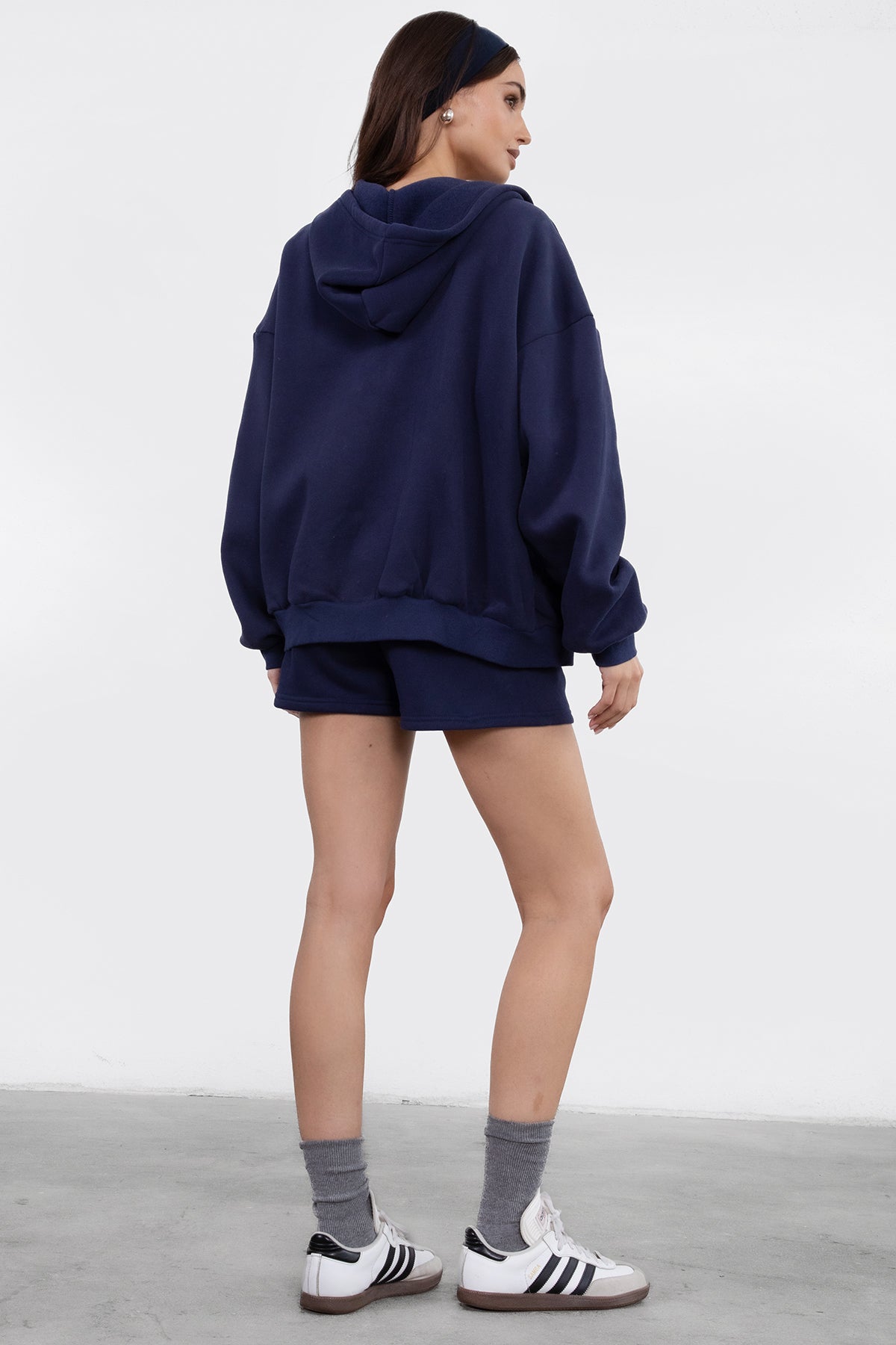 UNIVERSITY Plush Fleece Oversized Zip Up Hoodie
