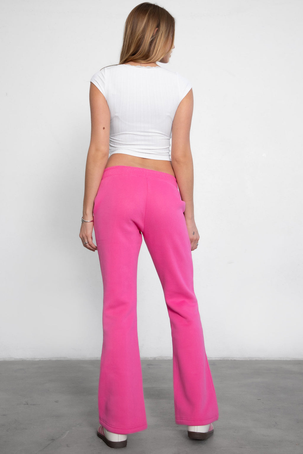 JIYA Essential Fleece Flare Sweat Pants