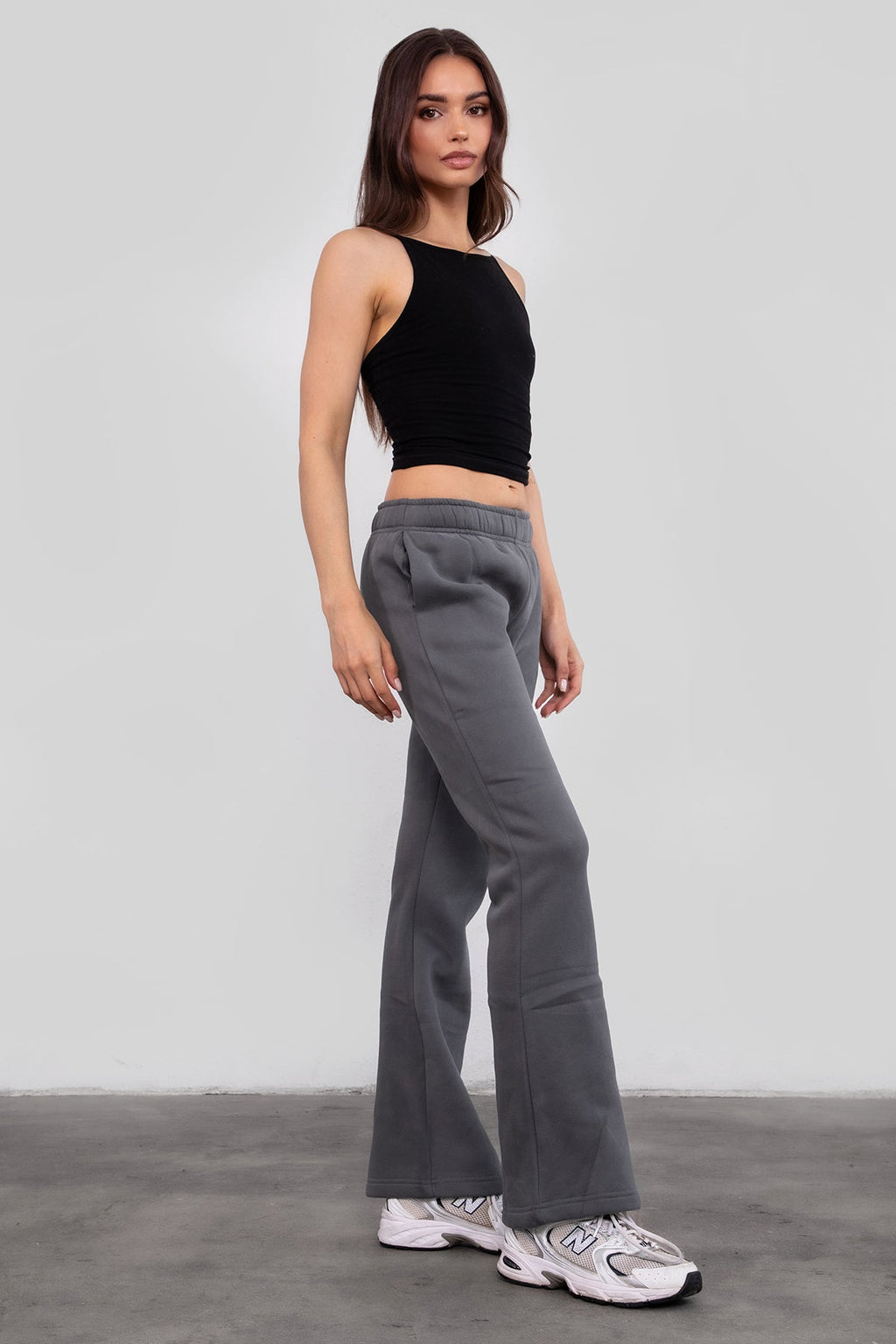 JIYA Essential Fleece Flare Sweat Pants
